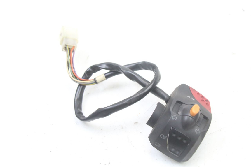 photo de LEFT SWITCH PEUGEOT TREKKER TKR 50 (2005 - 2014)