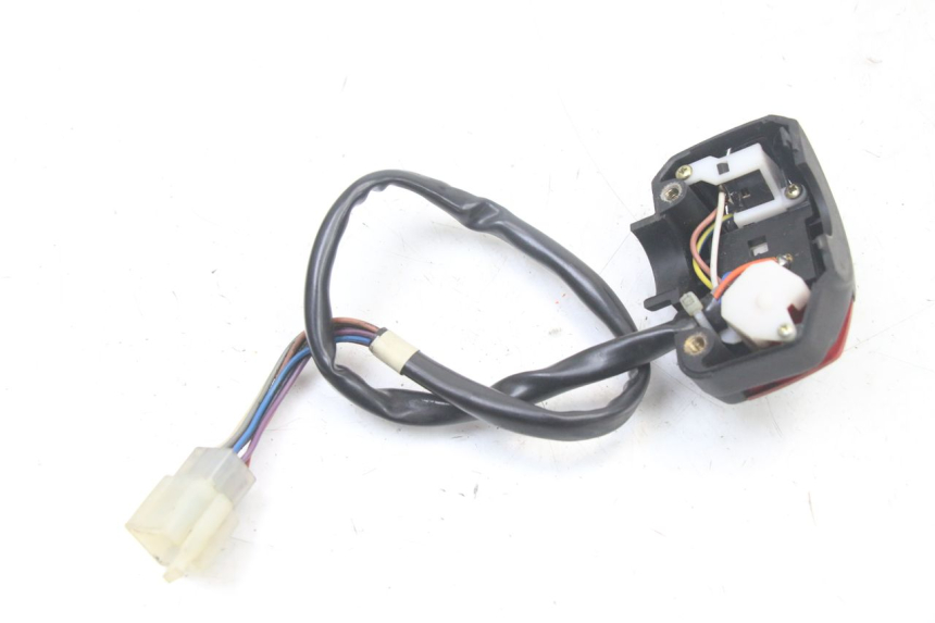 photo de LEFT SWITCH PEUGEOT TREKKER TKR 50 (2005 - 2014)