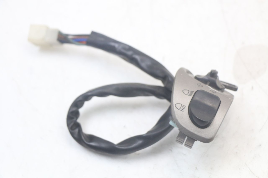 photo de LEFT HANDLEBAR SWITCH QUADRO 3D S 350 (2013 - 2018)