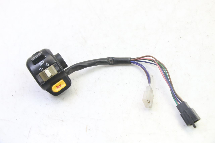 photo de LEFT SWITCH PGO RODOSHOW 2T 50 (2003 - 2007)