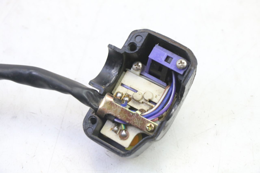 photo de LEFT SWITCH PGO RODOSHOW 2T 50 (2003 - 2007)