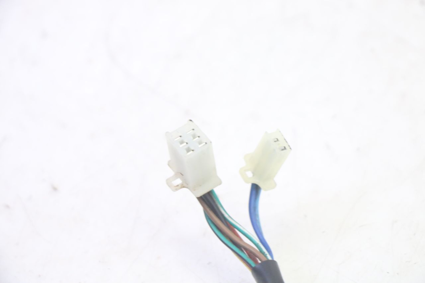 photo de LEFT HANDLEBAR SWITCH TNT MOTOR ROMA 10' 4T 50 (2019 - 2022) - Fixing points details