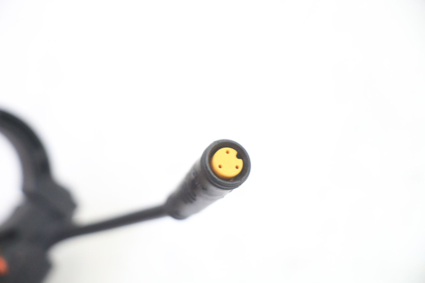 photo de LEFT SWITCH HERO S10 1