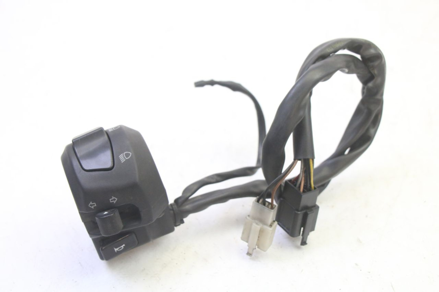 photo de LEFT SWITCH APRILIA SR R 2T LC 50 (2018 - 2021)
