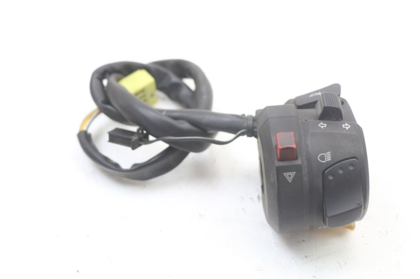 photo de LEFT SWITCH SUZUKI GSR 750 (2011 - 2017)