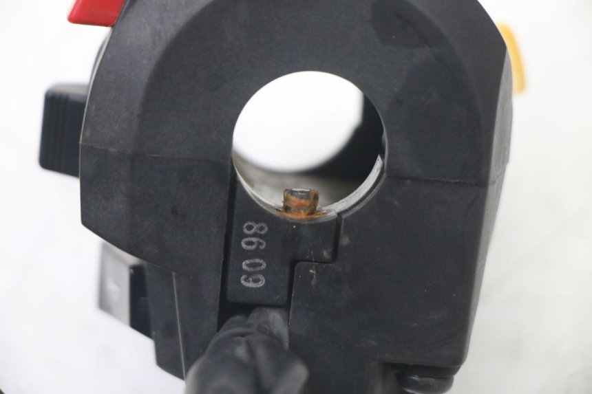 photo de LEFT SWITCH SUZUKI GSX F GSXF 650 (2007 - 2015)