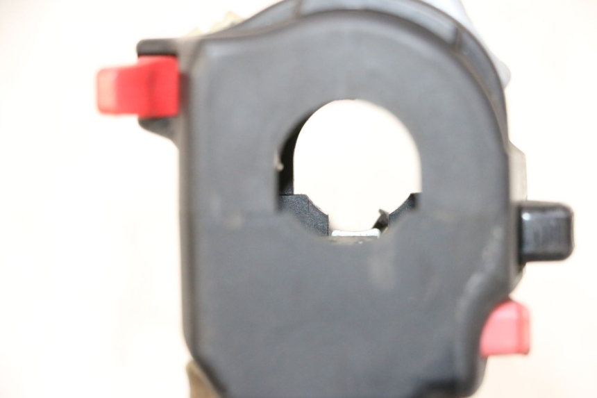 photo de LEFT HANDLEBAR SWITCH YAMAHA TDM ABS 900 (2002 - 2014)