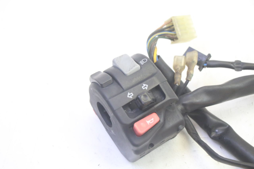 photo de LEFT SWITCH YAMAHA TDM ABS 900 (2002 - 2014) - Component detail