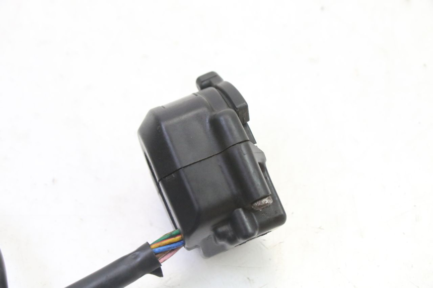 photo de LEFT SWITCH YAMAHA TDR DELTABOX 125 (1993 - 2003)