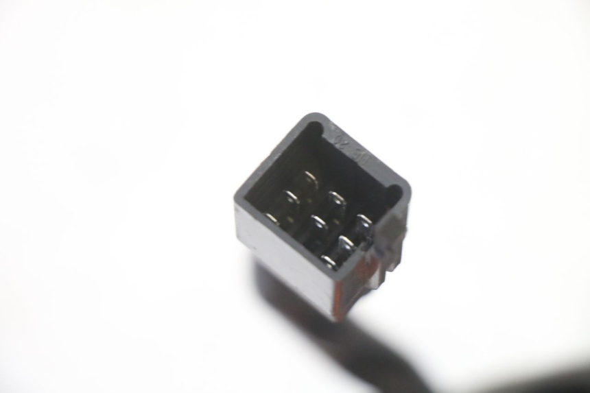 photo de LEFT HANDLEBAR SWITCH PEUGEOT V-CLIC VCLIC 50 (2007 - 2013)