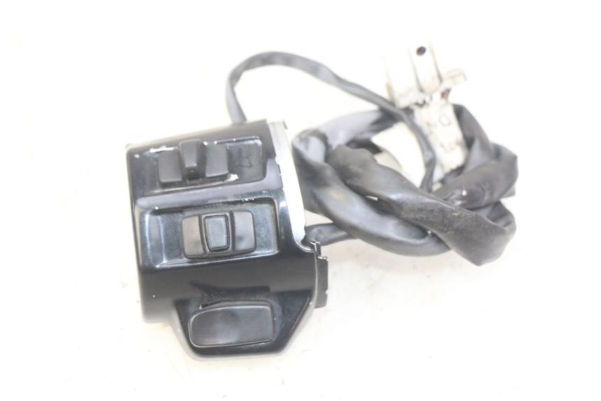 photo de LEFT HANDLEBAR SWITCH PIAGGIO VESPA SPRINT 2T 50 (2014 - 2018)