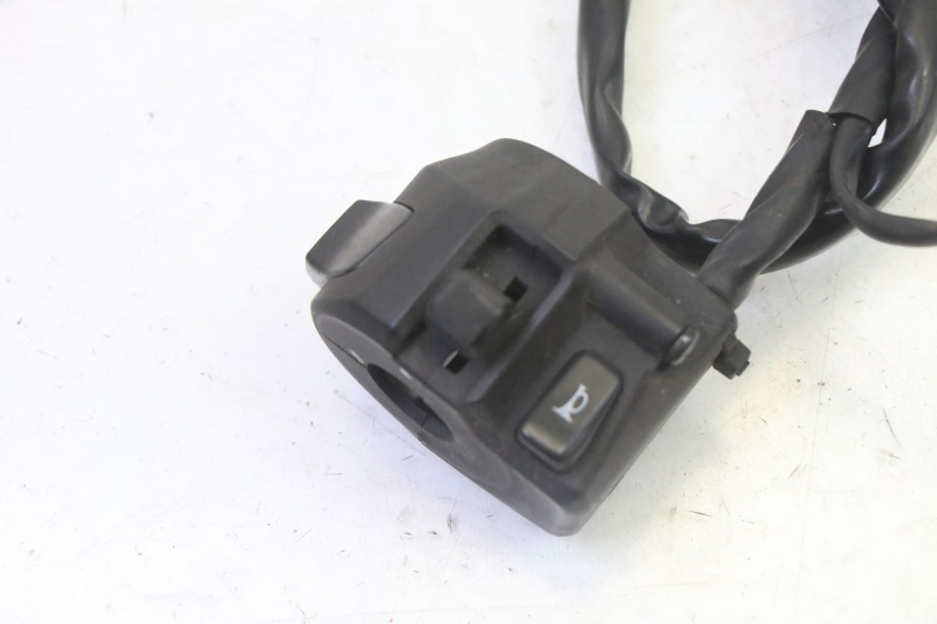 photo de LEFT HANDLEBAR SWITCH YAMAHA X-MAX XMAX 125 (2010 - 2014)