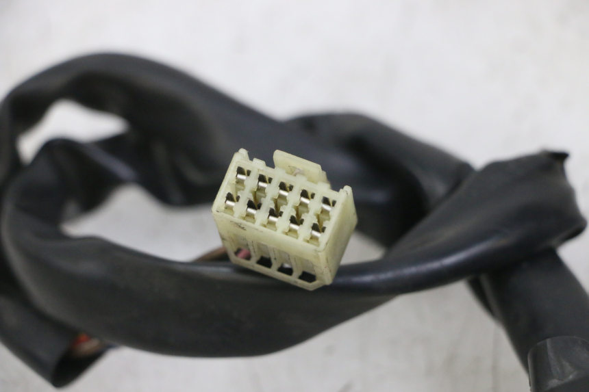 photo de LEFT SWITCH YAMAHA FZS FAZER 600 (2001 - 2003)