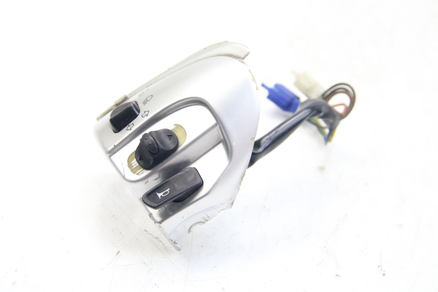 photo de LEFT HANDLEBAR SWITCH YAMAHA HW XENTER 125 (2011 - 2017)