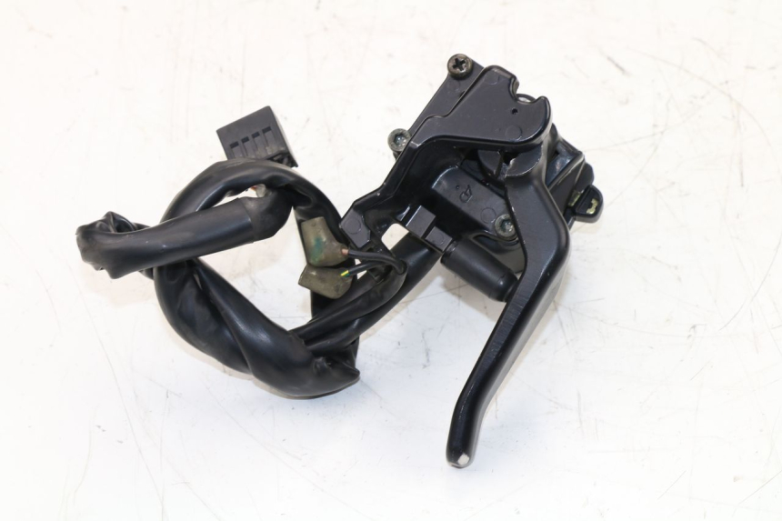 photo de LEFT SWITCH YAMAHA YP MAJESTY 400 (2004 - 2008) - Zoom on usage condition