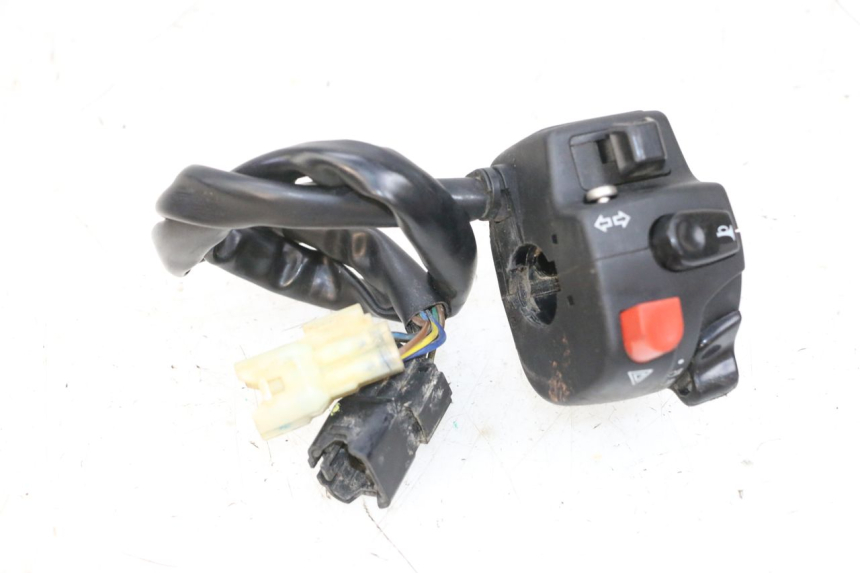 photo de LEFT SWITCH YAMAHA YFM R RAPTOR 250 (2008 - 2014) - Zoom on usage condition