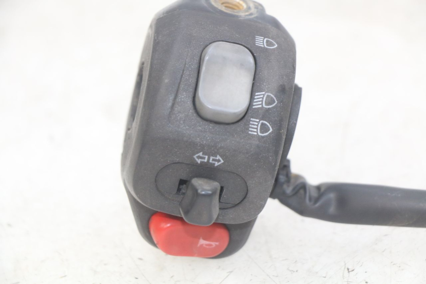 photo de LEFT SWITCH YAMAHA YP MAJESTY 125 (2007 - 2010)