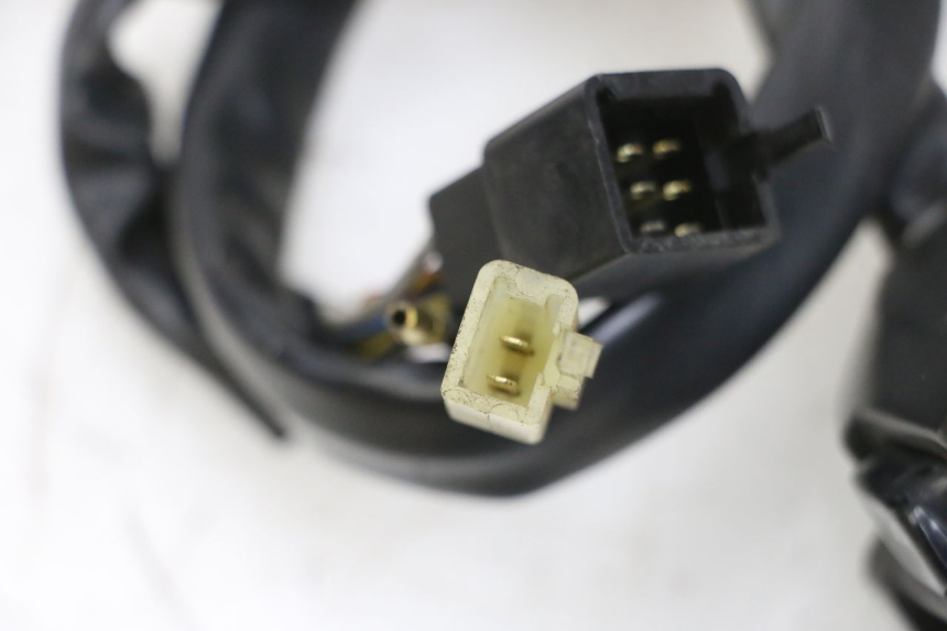 photo de LEFT SWITCH KAWASAKI ZR 7 750 (1999 - 2001) - Alternative perspective