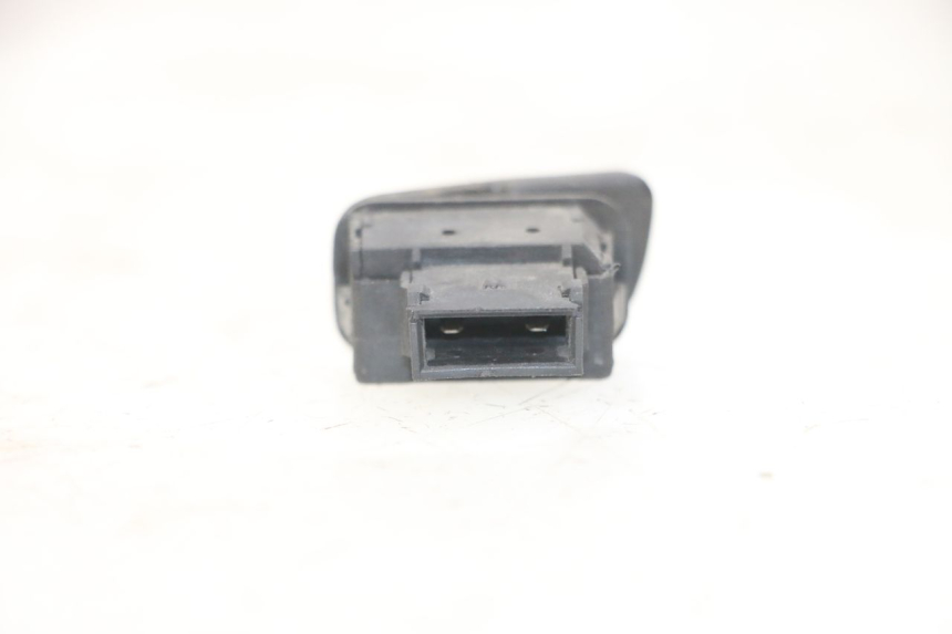 photo de HORN SWITCH PIAGGIO MP3 LT 300 (2010 - 2016)