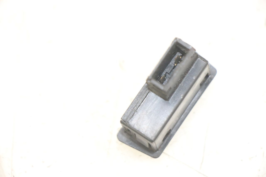 photo de HORN SWITCH PEUGEOT TWEET 4T 50 (2014 - 2019)