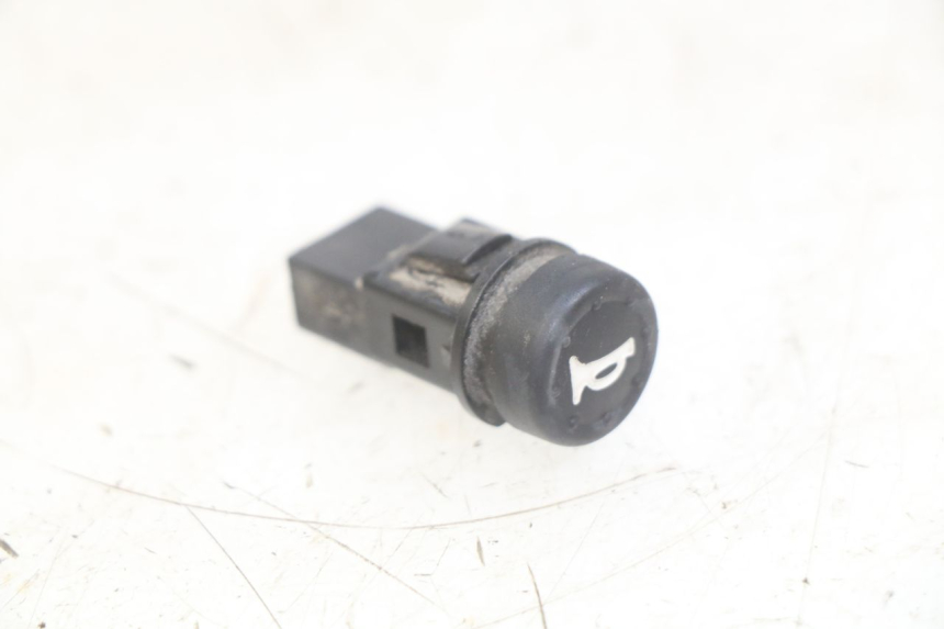 photo de HORN SWITCH PIAGGIO FLY 2T 50 (2004 - 2017)
