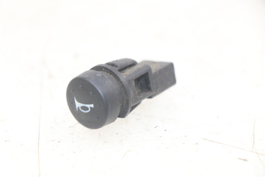 photo de HORN SWITCH PIAGGIO FLY 4T 50 (2013 - 2017)