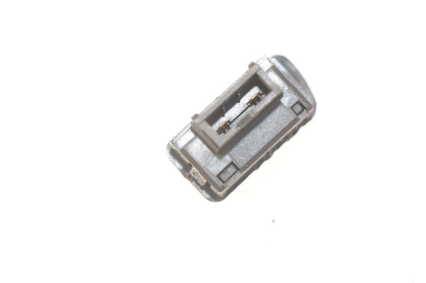 photo de HORN SWITCH PIAGGIO LIBERTY IGET 4T 50 (2015 - 2020)