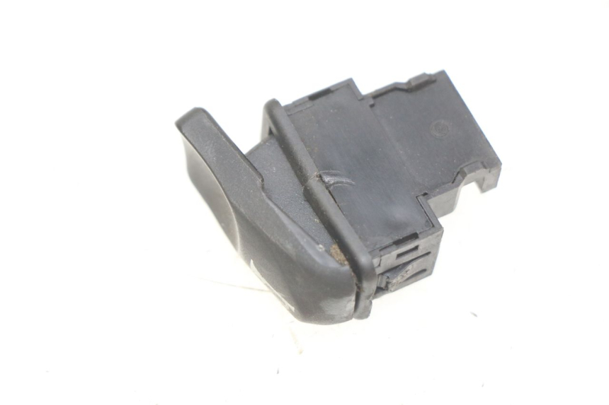 photo de HORN SWITCH PIAGGIO LIBERTY IGET 4T 50 (2015 - 2020)