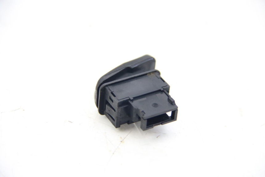 photo de HORN SWITCH PIAGGIO LIBERTY IGET 4T 50 (2015 - 2020)