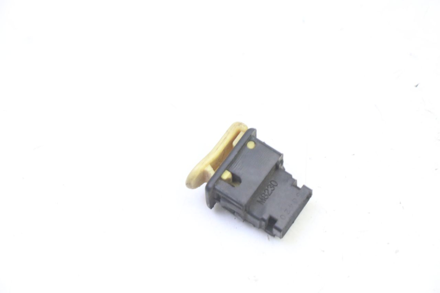 photo de HORN SWITCH PEUGEOT SPEEDAKE 50 (1995 - 1997)