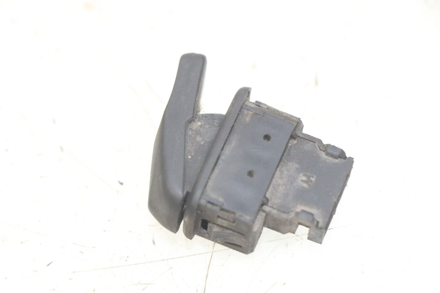 photo de HORN SWITCH PIAGGIO VESPA LXV 125 (2006 - 2009)