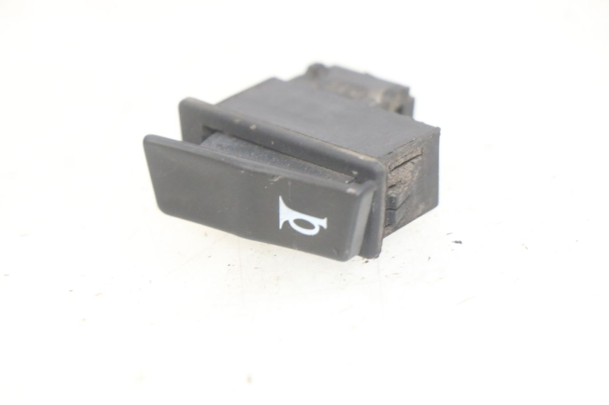 photo de HORN SWITCH YIYING YY125T 125 (2006 - 2014)