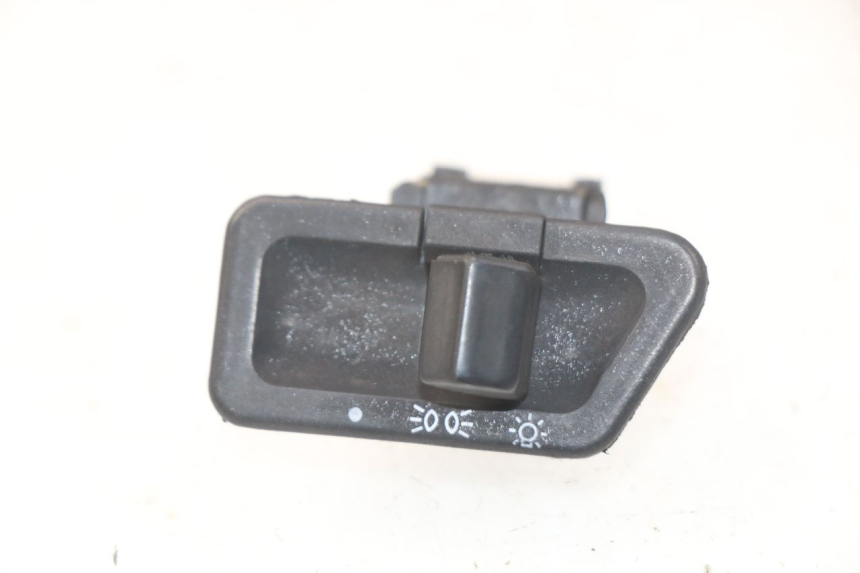photo de HEADLIGHT SWITCH SYM ORBIT 2 4T 50 (2008 - 2017)