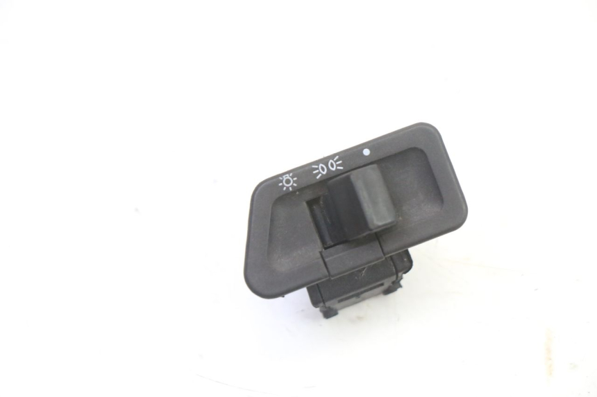photo de HEADLIGHT SWITCH SYM ORBIT 2 4T 50 (2008 - 2017)