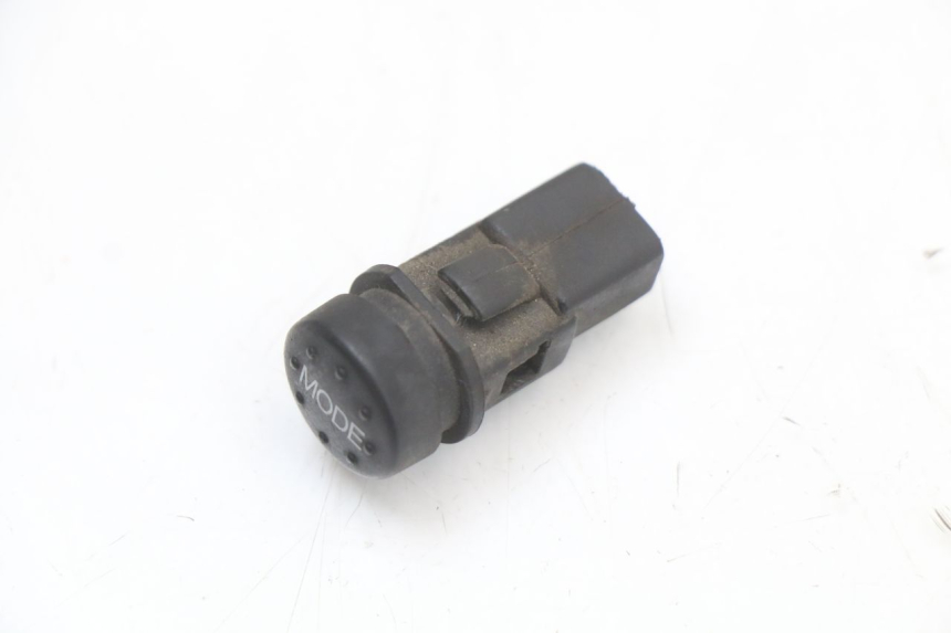 photo de HANDLEBAR SWITCH PIAGGIO MP3 125 (2006 - 2014)