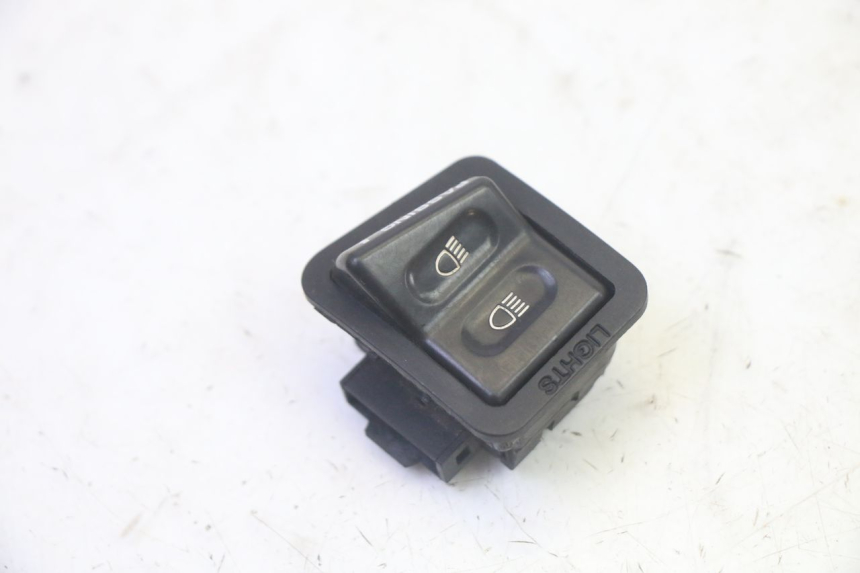 photo de HEADLIGHT SWITCH ADIVA AD3 300 (2014 - 2020)