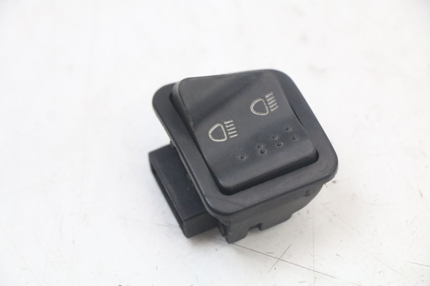 photo de HEADLIGHT SWITCH APRILIA SR MOTARD 50 (2012 - 2018)