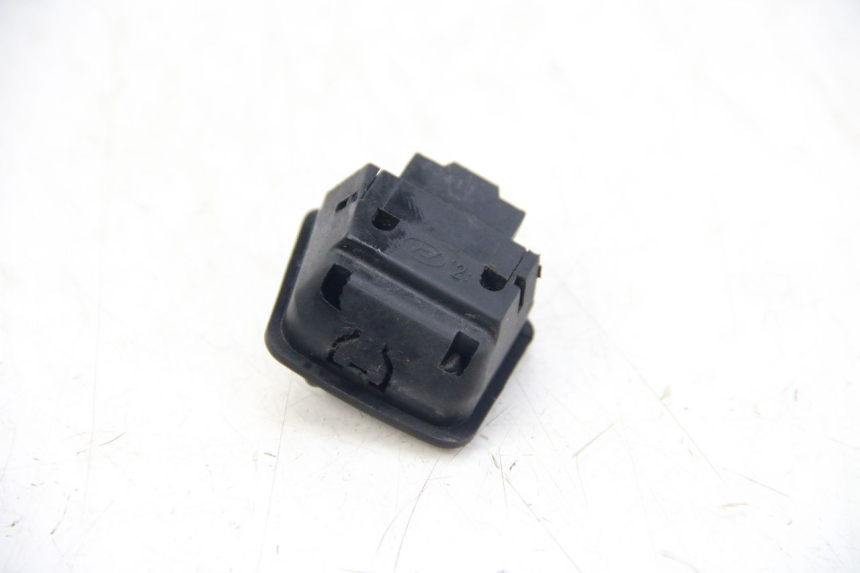 photo de HEADLIGHT HIGH BEAM SWITCH APRILIA ATLANTIC 125 (2003 - 2009)