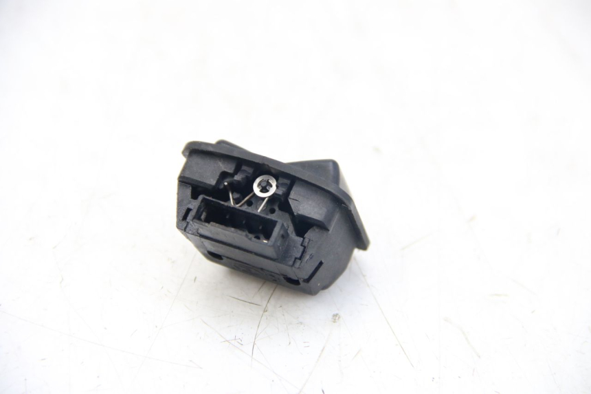 photo de HEADLIGHT HIGH BEAM SWITCH APRILIA ATLANTIC 125 (2003 - 2009)