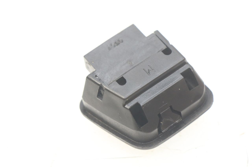 photo de HEADLIGHT HIGH BEAM SWITCH PIAGGIO LIBERTY 4T 50 (2004 - 2008)