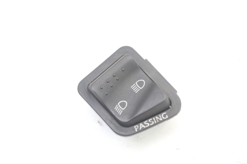 photo de HEADLIGHT SWITCH PIAGGIO MP3 500 (2014 - 2016)