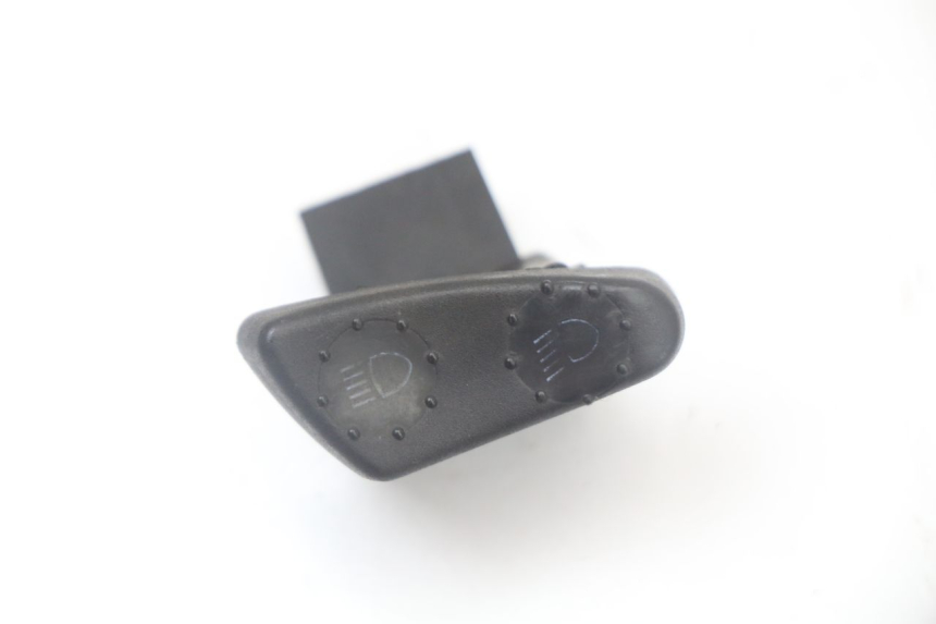 photo de HEADLIGHT HIGH BEAM SWITCH PIAGGIO VESPA LX 2T 50 (2005 - 2013)