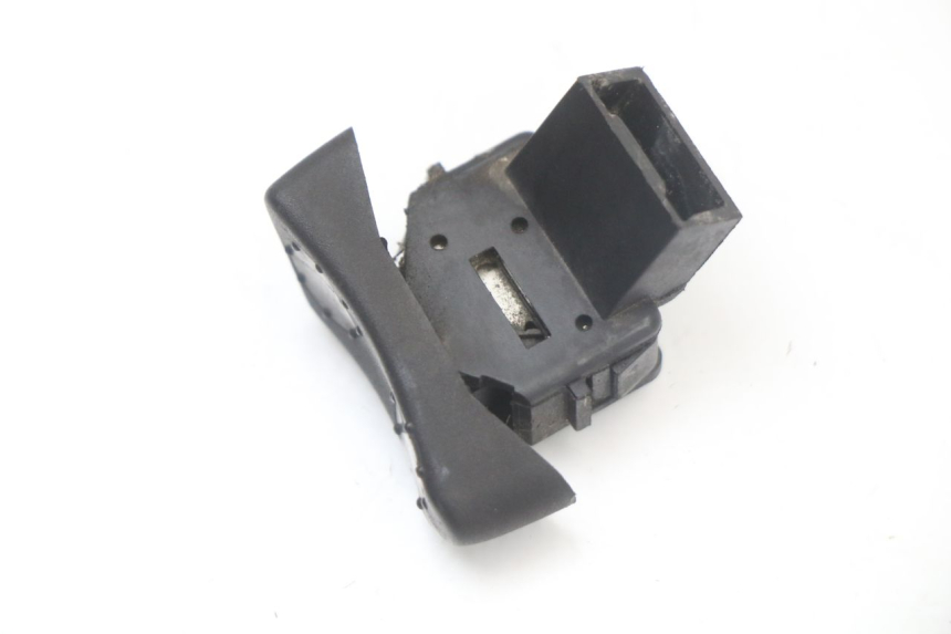 photo de HEADLIGHT HIGH BEAM SWITCH PIAGGIO VESPA LX 2T 50 (2005 - 2013)