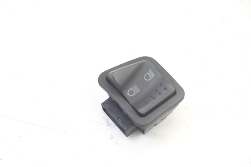 photo de HEADLIGHT SWITCH APRILIA SR 2T 50 (2018 - 2022)