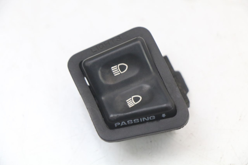 photo de HEADLIGHT SWITCH SYM FIDDLE 3 III 50 (2014 - 2020)