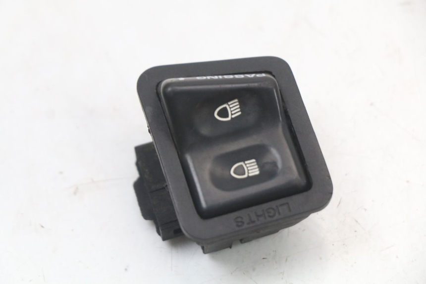 photo de HEADLIGHT SWITCH SYM FIDDLE 3 III 50 (2014 - 2020)
