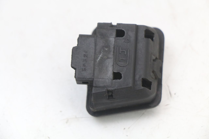 photo de HEADLIGHT SWITCH SYM FIDDLE 3 III 50 (2014 - 2020)