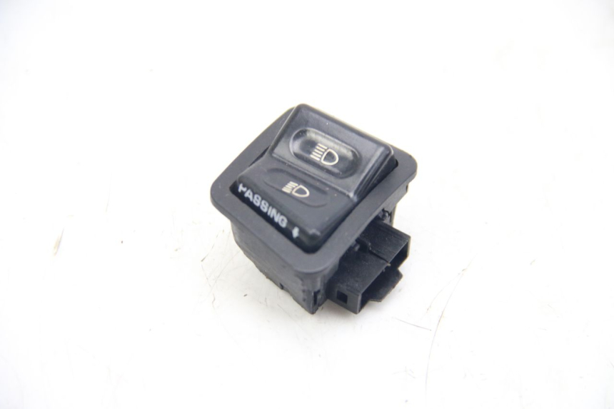 photo de HEADLIGHT HIGH BEAM SWITCH SYM ORBIT III 3 4T 50 (2018 - 2021)