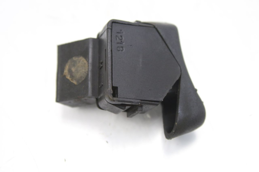 photo de HEADLIGHT HIGH BEAM SWITCH PIAGGIO VESPA GTS IGET ABS 125 (2017 - 2023)