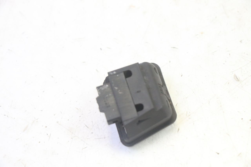 photo de HEADLIGHT HIGH BEAM SWITCH YAMAHA X-MAX XMAX 250 (2006 - 2009)